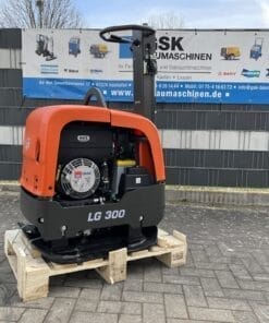 Machinery Market Husqvarna LG300 plaque vibrante réversible diesel moteur Hatz démarrage électrique - Neuf ou d'occasion sur Machinery-Market.eu
