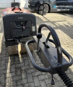 Machinery Market gebraucht Husqvarna LP 6505 Diesel Duplexwalze - Neu oder gebraucht bei Machinery-Market.eu