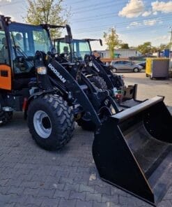 Machinery Market Pala gommata Develon / Doosan DL 80-7 - Neu oder gebraucht bei Machinery-Market.eu