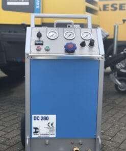 Machinery Market Unità di sabbiatura a ghiaccio secco DC280 Vario Set di abrasivi per DC 280 Atlas Copco Xas 188 - 14 Compressori da costruzione compressore mobile da cantiere - Neu oder gebraucht bei Machinery-Market.eu