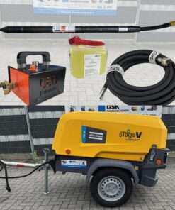 Machinery Market Ø 55 L tête oscillante version longue GEO ERDRAKETE avec tête oscillante lubrificateur et tuyau d'air comprimé Atlas Copco Xas 38-7 Compresseurs de chantier - Compresseur mobile de chantier - Neuf ou d'occasion sur Machinery-Market.eu